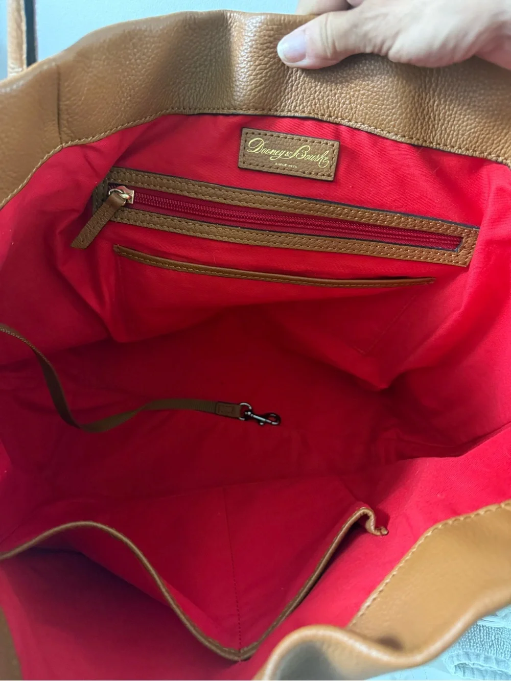 Like New Dooney & Bourke Camel Brown Leather Tote with Front Clip